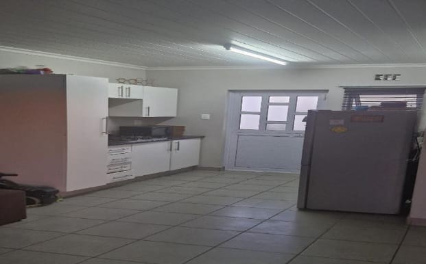 2 Bedroom Property for Sale in Amalinda Eastern Cape